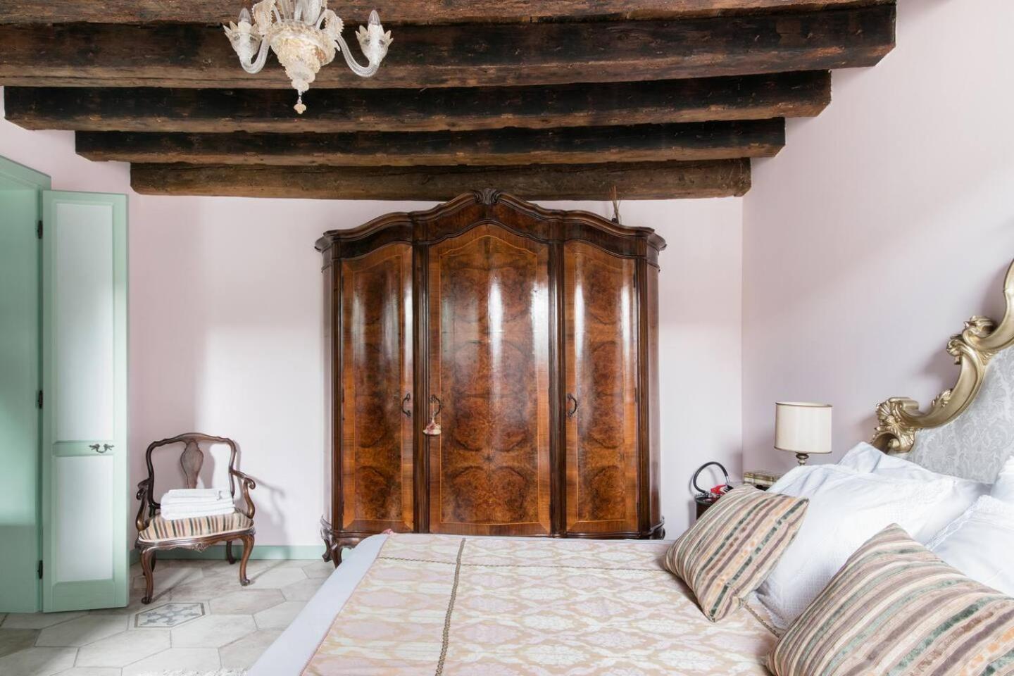 Corte Dell' Angelo, Una Casa Romantica Vicino La Biennale เวนิส ภายนอก รูปภาพ